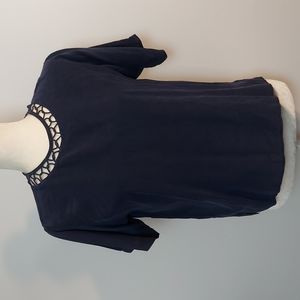 Casual Corner 100% silk navy blouse.  Sz S